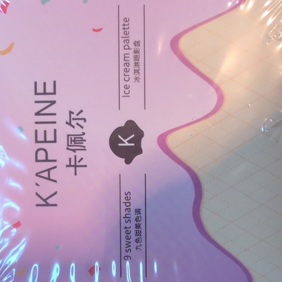 Kids Ice Cream Mini Eyeshadow Palette Bundle of 7 NIB - Picture 3 of 4